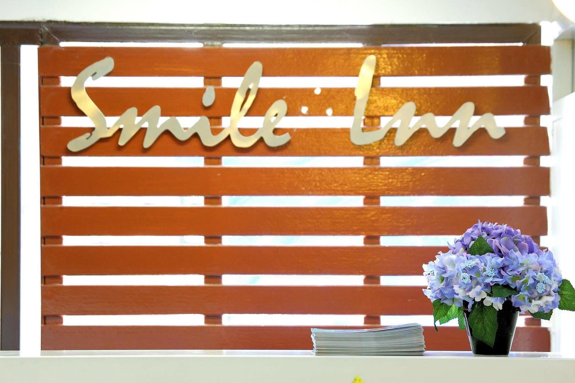 Smile Inn Bangkok Kültér fotó